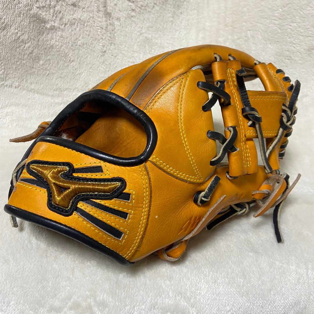 ミズノプロ　クラフテッドエディション　軟式　グローブ　坂本モデル　内野手