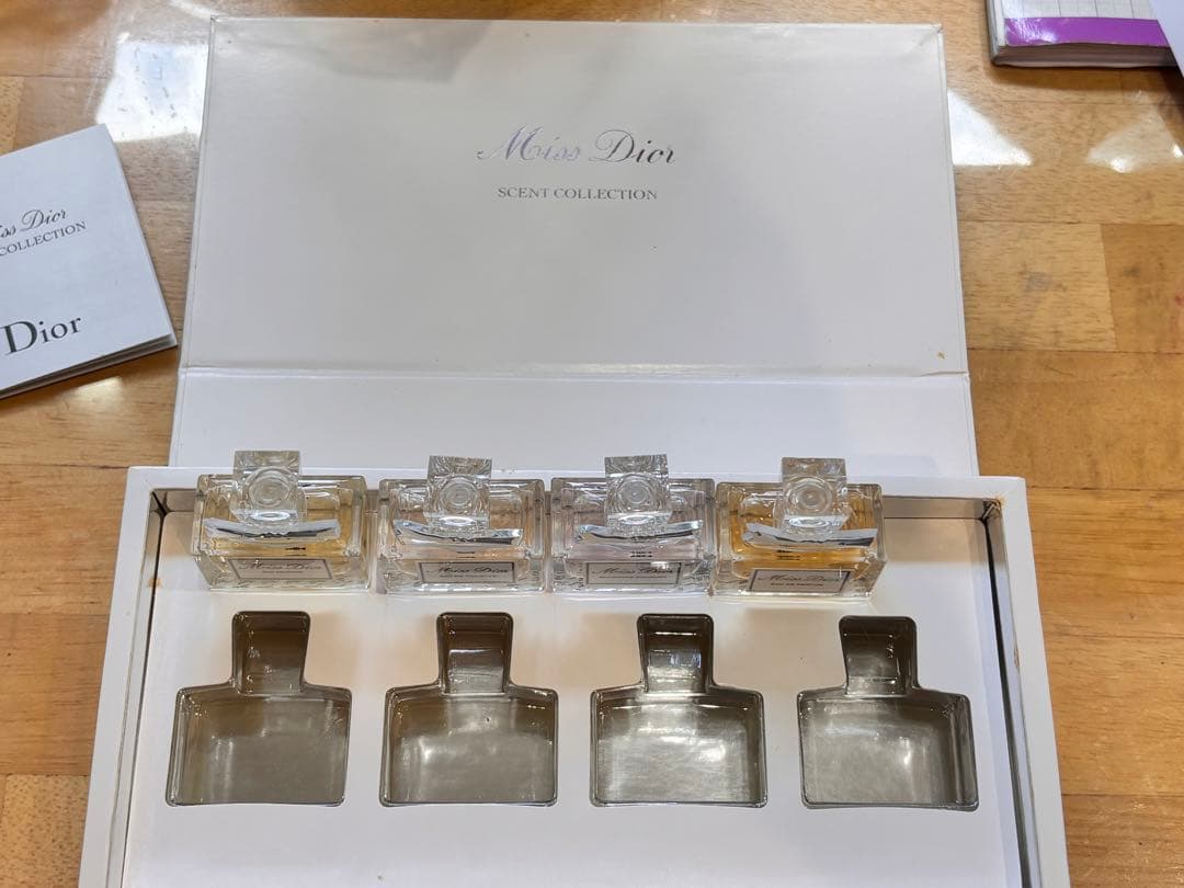 【未使用】Miss Dior Scent Collection 5サンプルセット