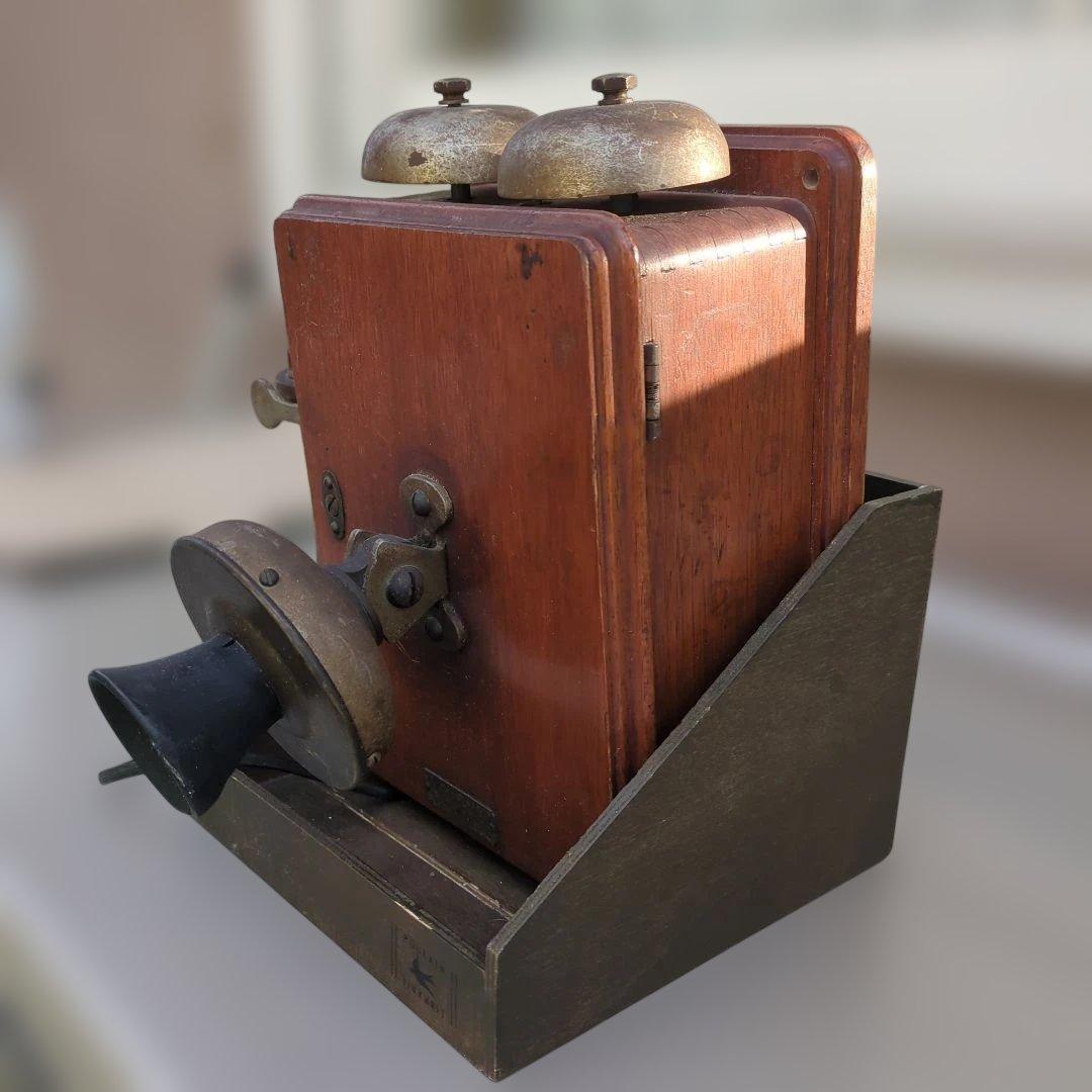 電話機　骨董品　アンティーク　壁掛け式　 二号共電式電話機　昭和レトロ