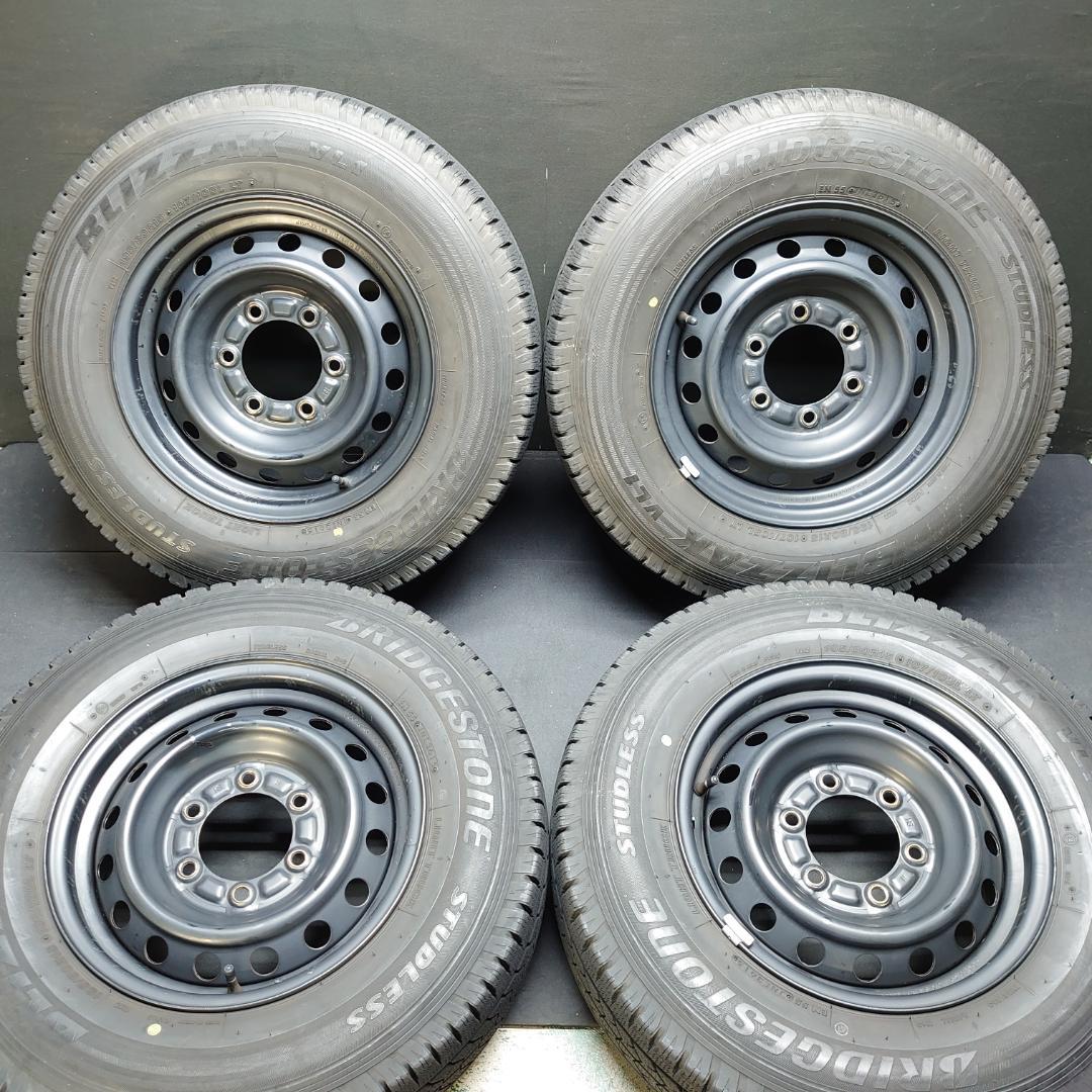 トヨタ純正 195/80Ｒ15 107/105L LT 200系 ハイエース 冬