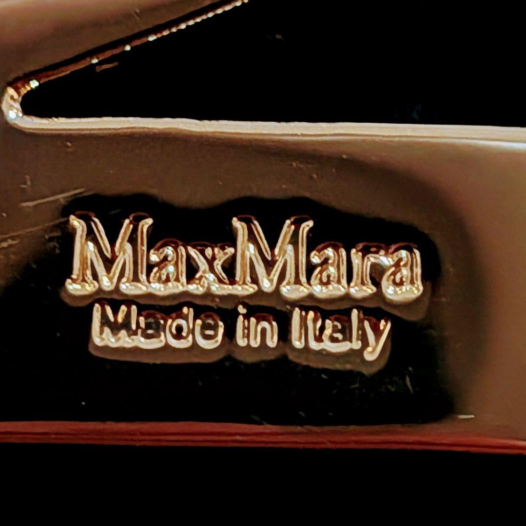 極美品✨MaxMara M字型ブローチ　ストーン　ゴールド金具　クリア　大粒