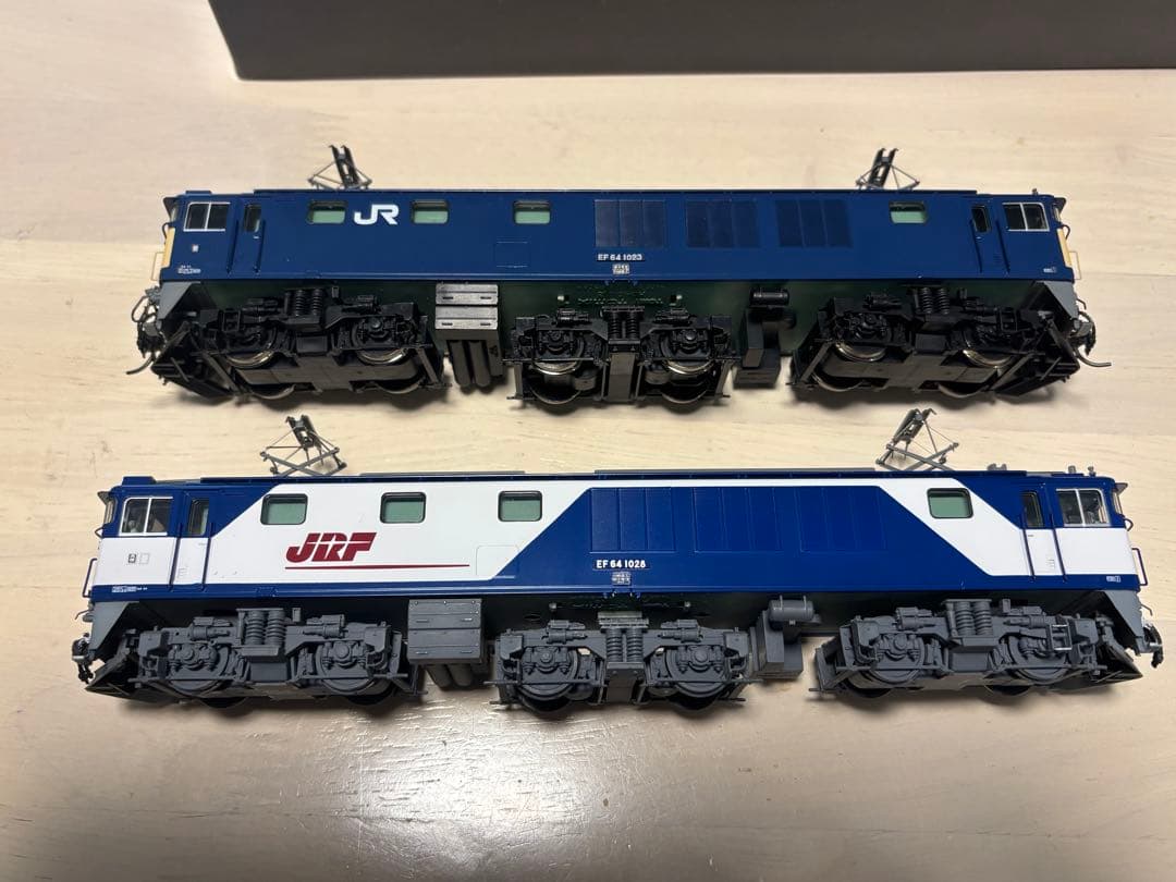 TOMIX HO-123,136 EF64-1000形電気機関車(JR貨物)2両