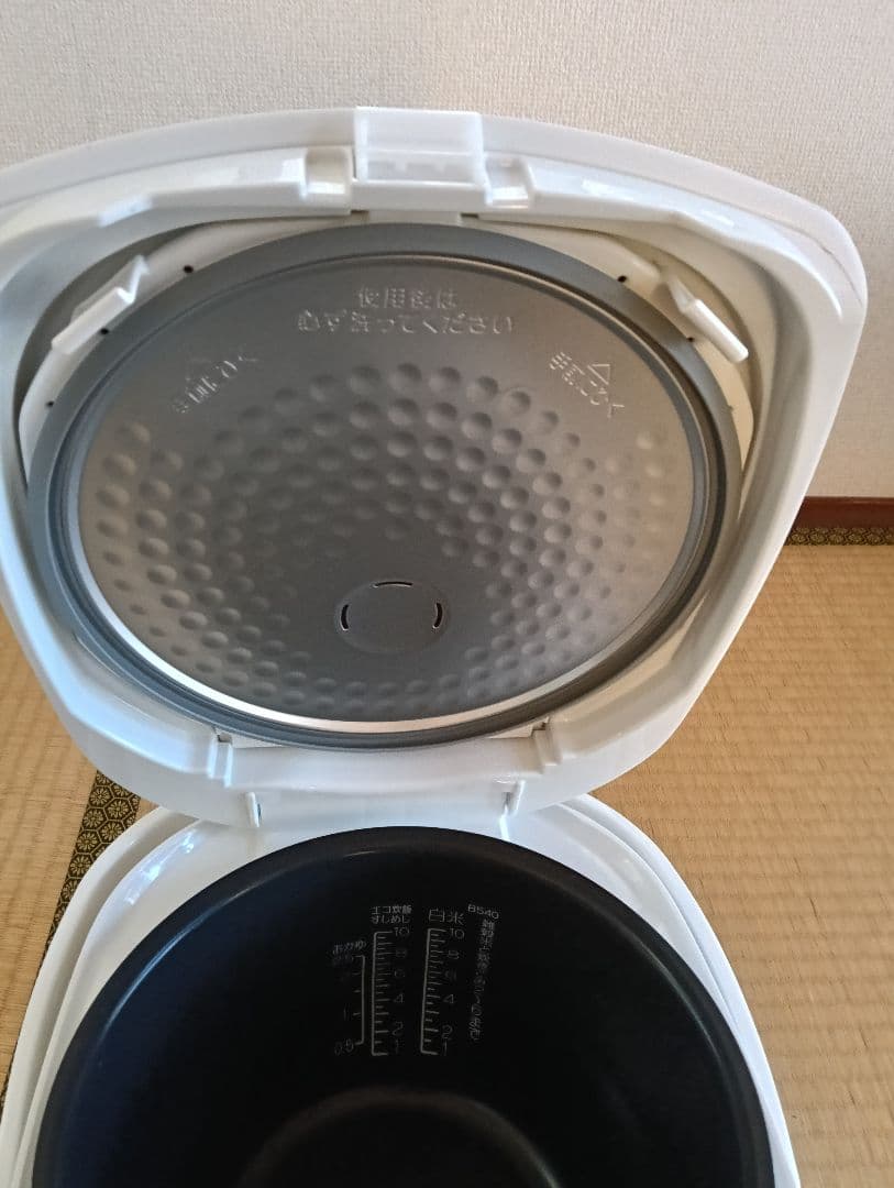 象印 IH炊飯器 NP-XB18 1升炊き 中古品