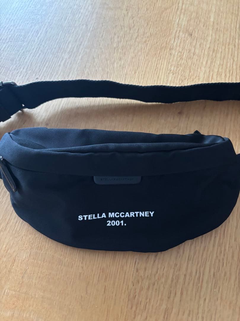 【hiTOme3492 】STELLA McCARTNEY ボディバッグ