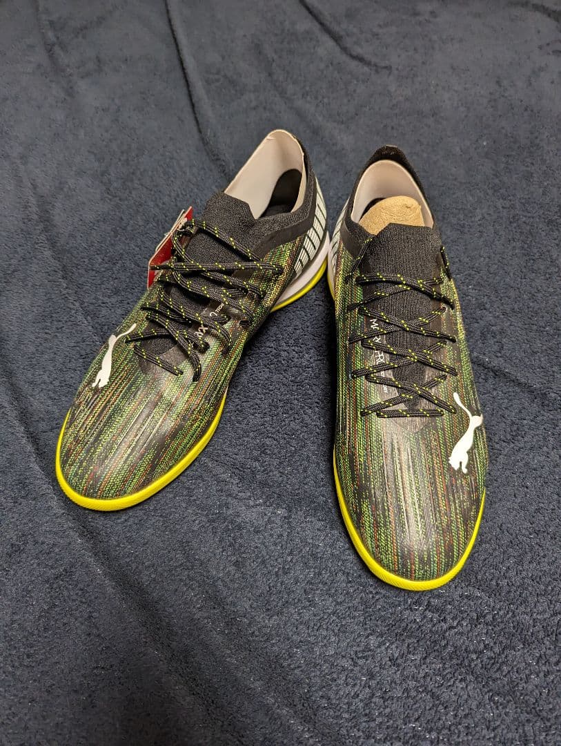 プーマ　ウルトラ　1.2　トレーニングシューズ　27.5センチ