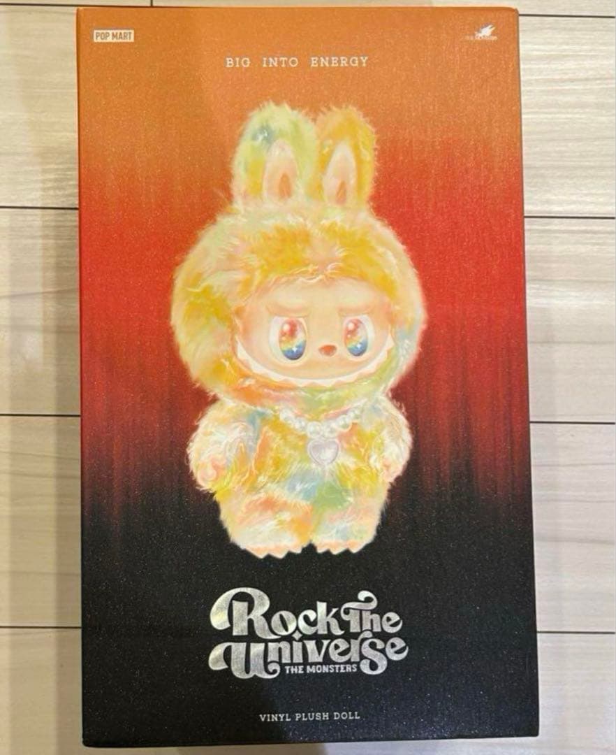 ROCK THE UNIVERSE Vinyl Plush Doll ラブブ