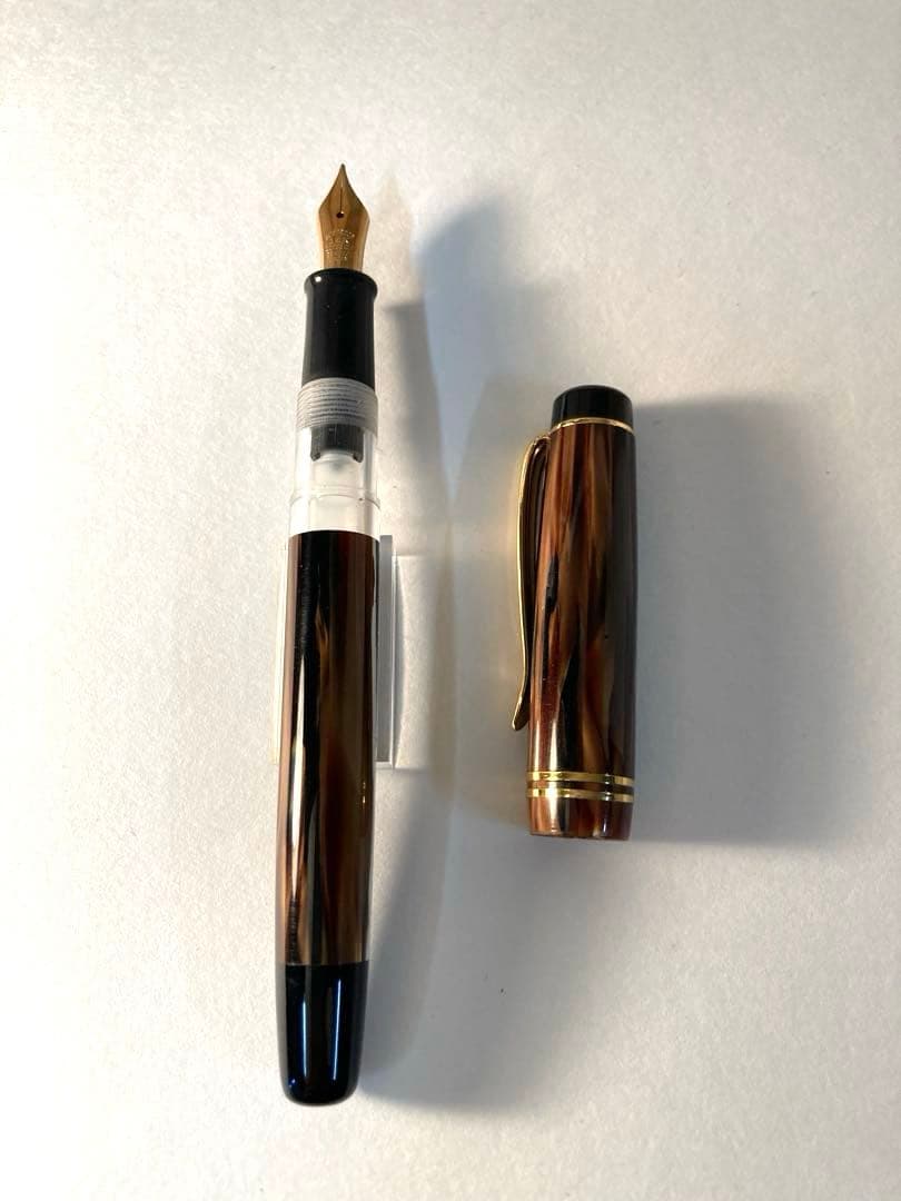 加藤製作所　セルロイド万年筆 ブラウン　茶柳　16000FP-MBR 中字