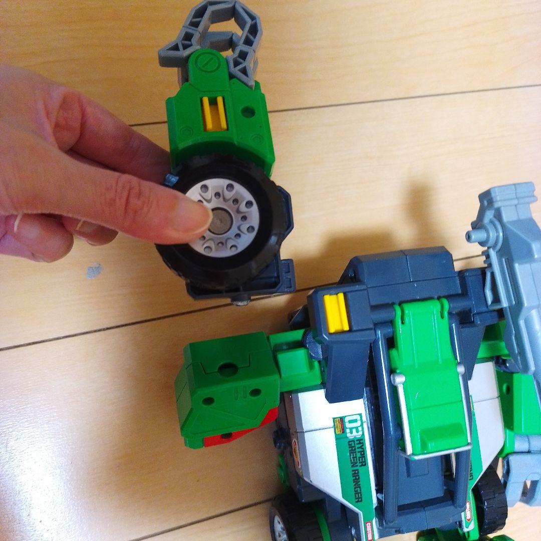 トミカ　 ハイパーグリーンレンジャー3号 レンジャートレーラー ハイパーシリーズ