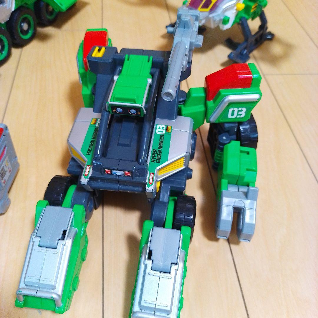 トミカ　 ハイパーグリーンレンジャー3号 レンジャートレーラー ハイパーシリーズ
