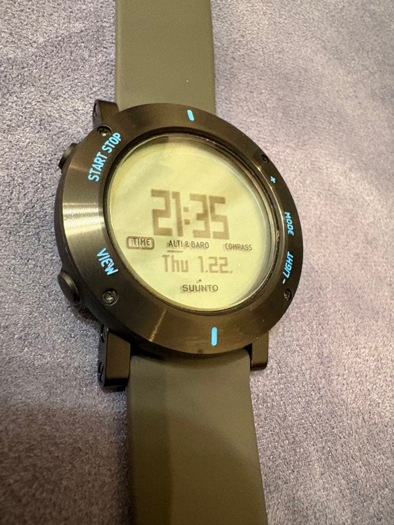 SUUNTO スント　コアクラッシュ　ブルー
