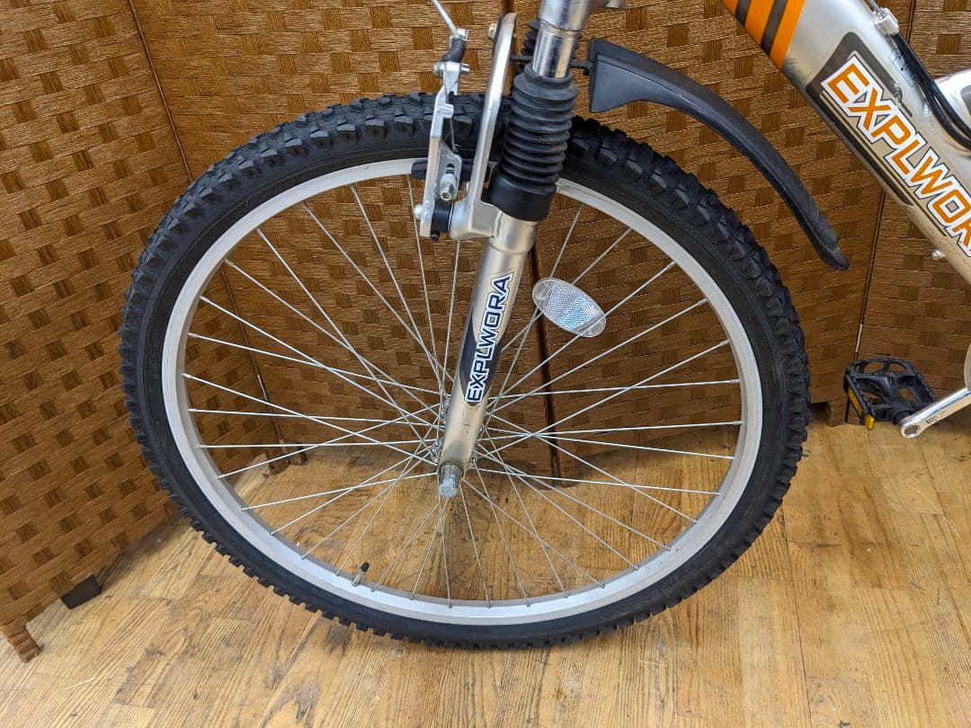 U023 マウンテンバイク　26インチ　サスペンション付き　シルバー