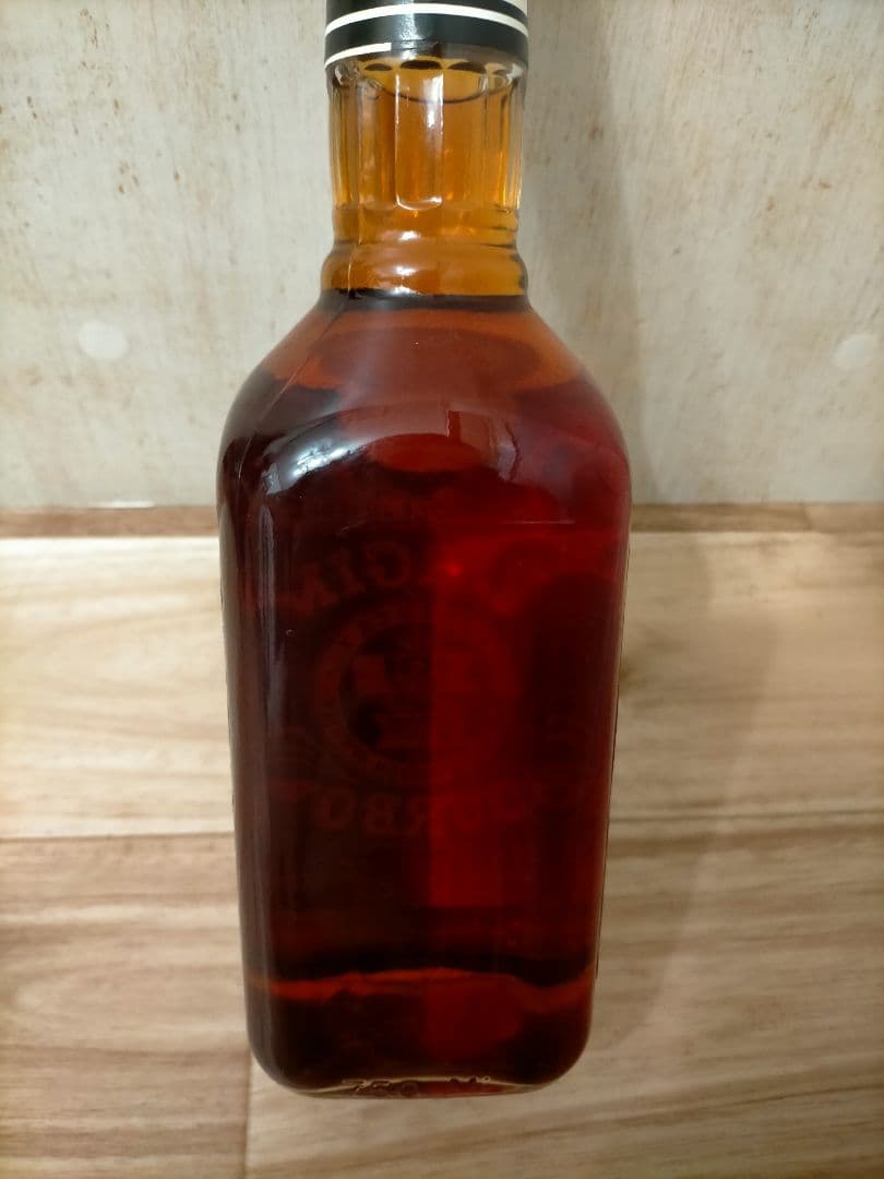 ウイスキー VIRGIN BOURBON 7 YEARS OLD 101 PROOF