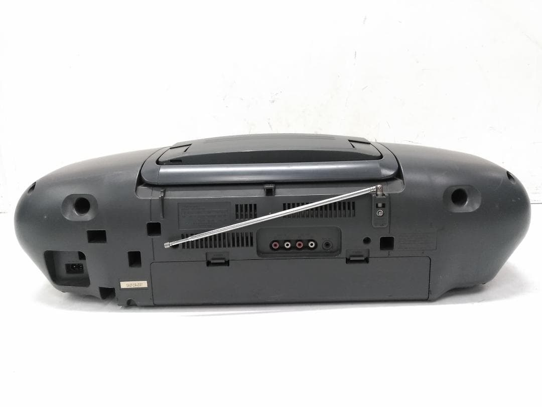 パナソニック ポータブルステレオCDラジカセコブラトップ RX-DT707 ●