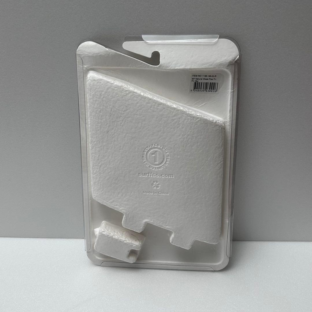 ② FCS M7 NATURAL GLASS FLEX TRI FIN SET