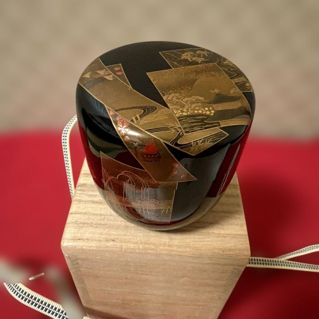 茶道具　棗　内梨子地　誰か袖　蒔絵　前端雅峰作　供箱