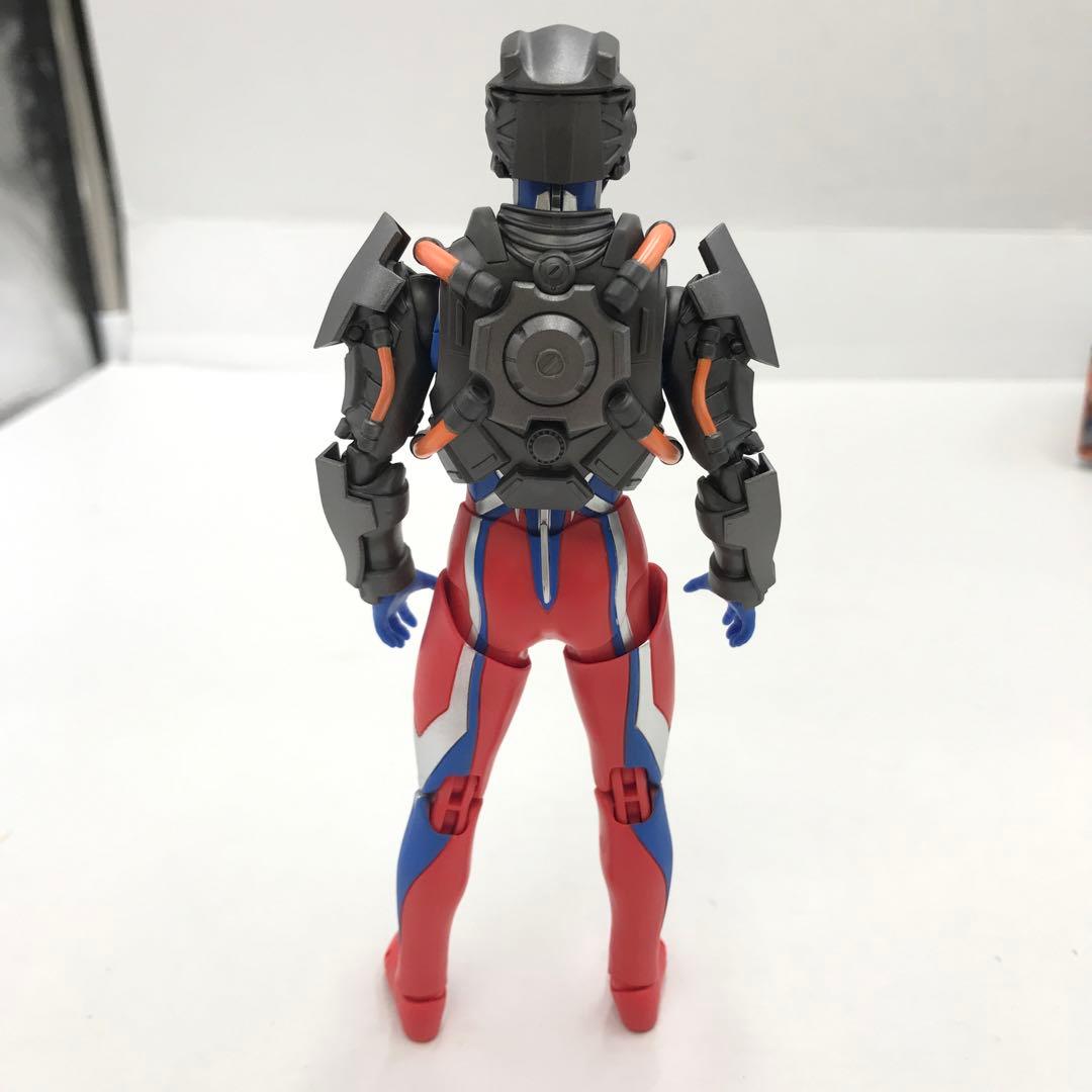 30▢S.H.Figuartsテクターギア・ゼロ＆ゼロマント IY0930-2