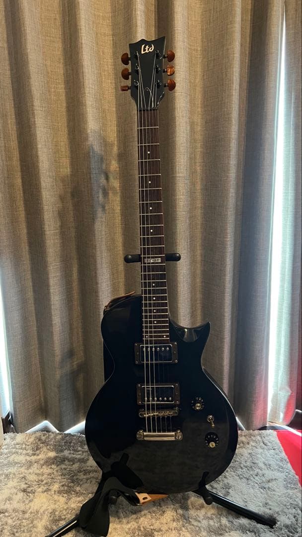 GW値下げ！　LTD EC-10 定価87892円 (写真8参照)