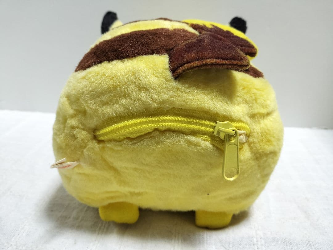 ピカチュウ ぬいぐるみ 初期　TOMY