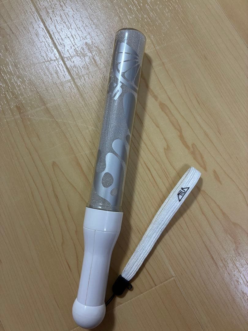 M!LK　LIVE TOUR　\