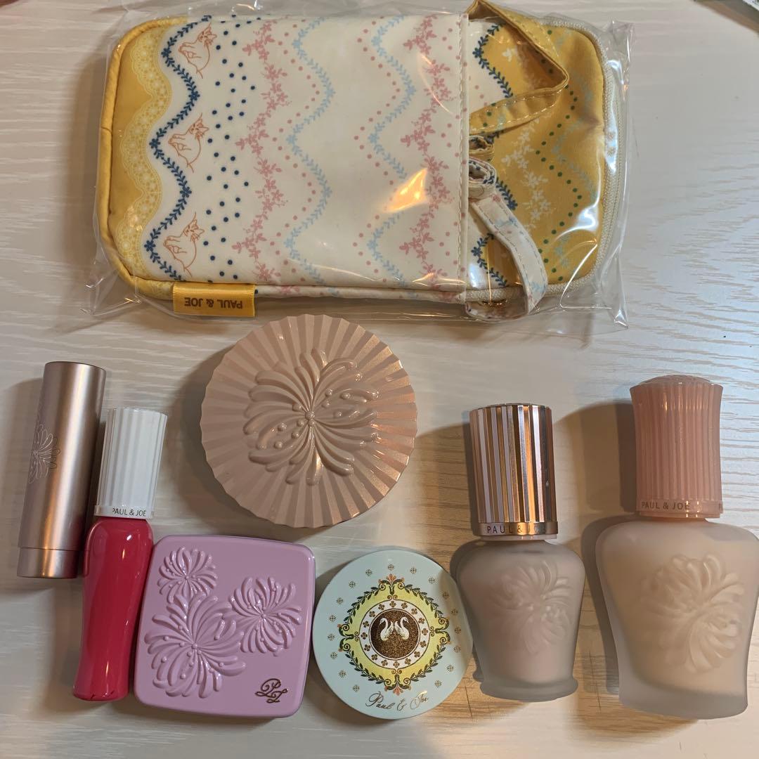 PAUL & JOE ポール&ジョー　下地　リップ　パウダー　アイシャドウ