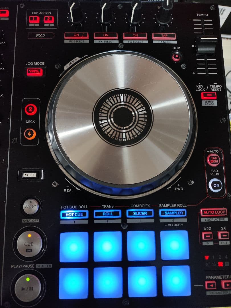 送料込 Serato DJ Proアンロック対応 DDJ-SR(Pioneer)