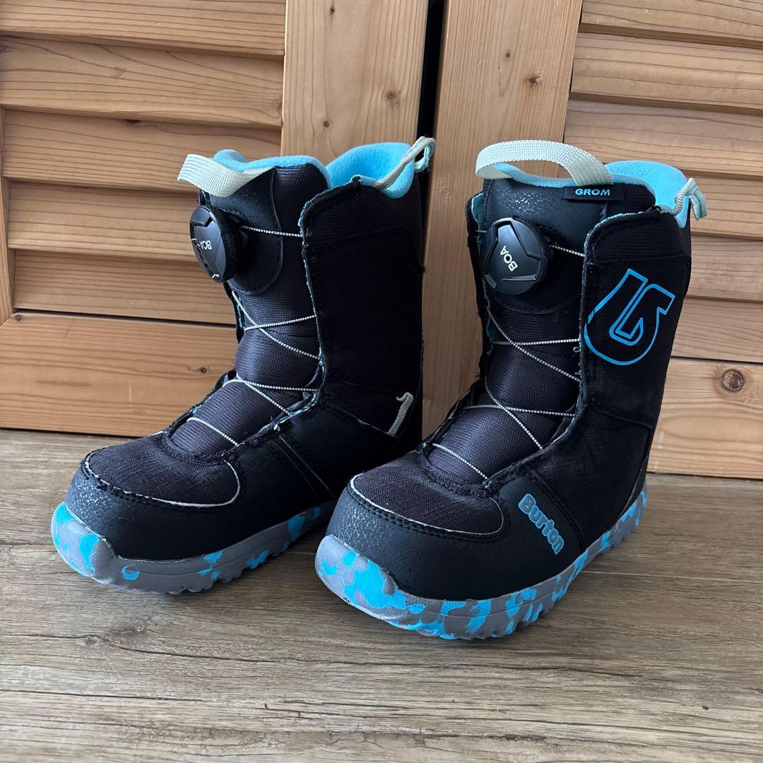 21cm Burton Grom 子ども用スノーボードブーツ
