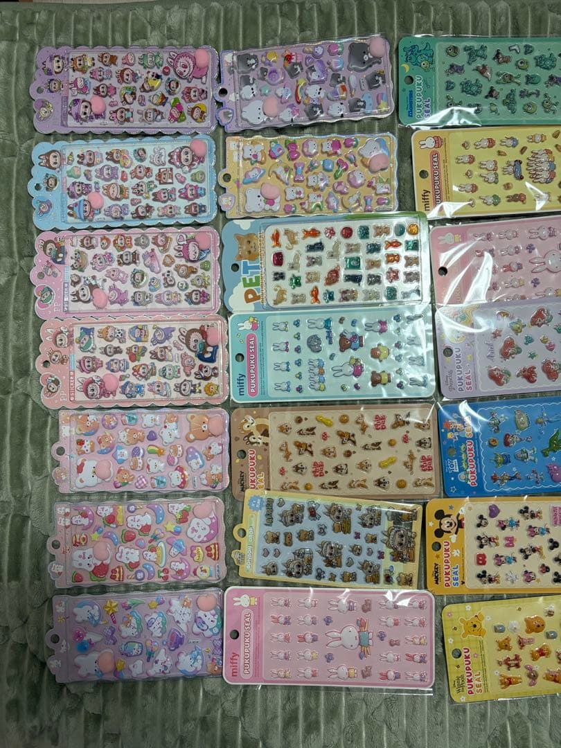 シール　ボンボンドロップ　きゅーん