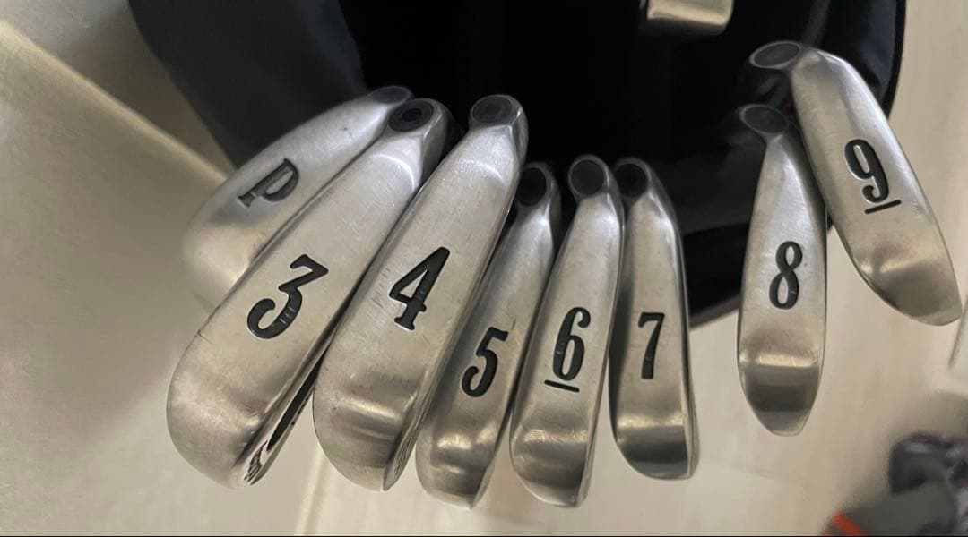 初心者ゴルフクラブセット、キャディバック付き