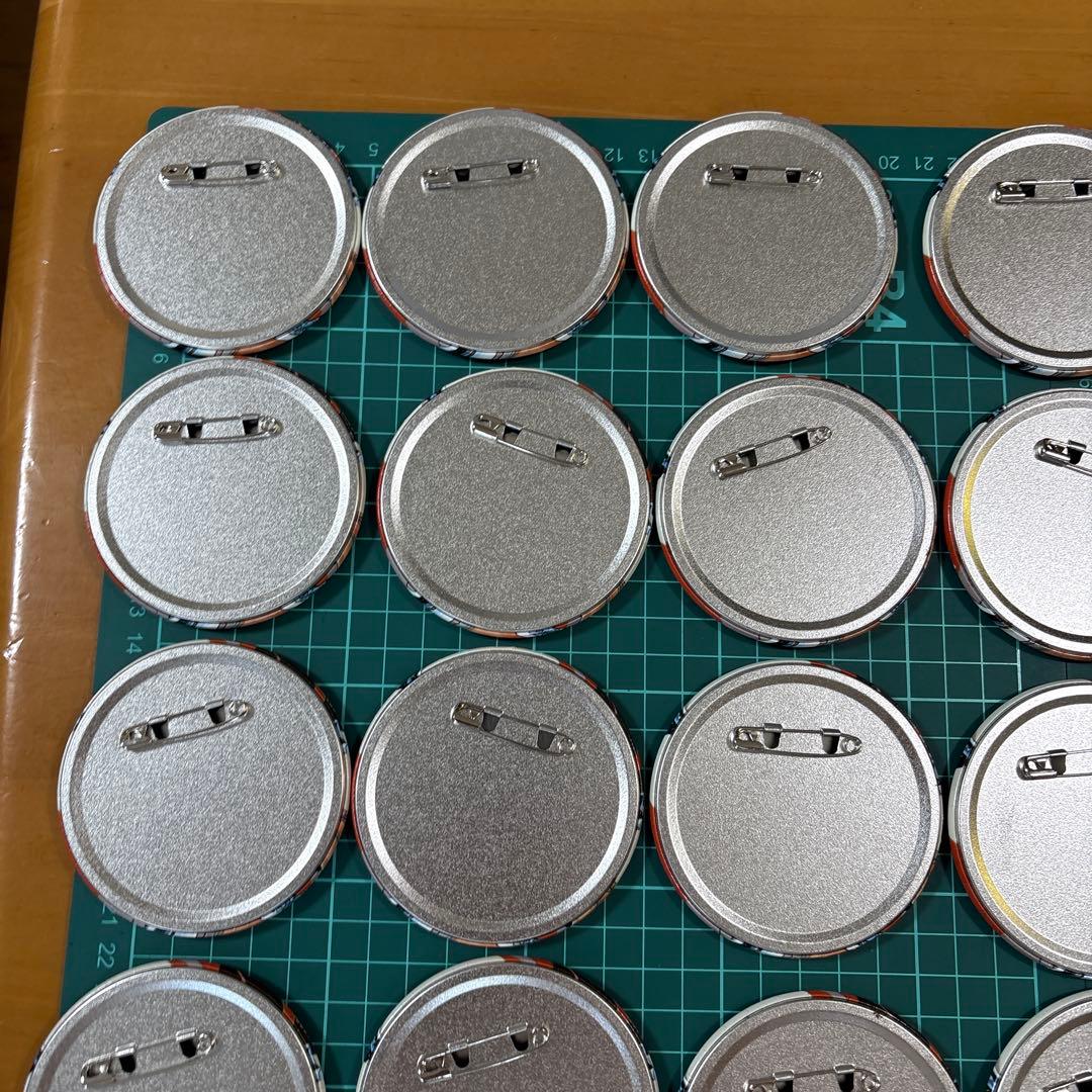 弱虫ペダル 秋田書店 SPARE BIKE 原作柄 新開隼人 缶バッジ 30点