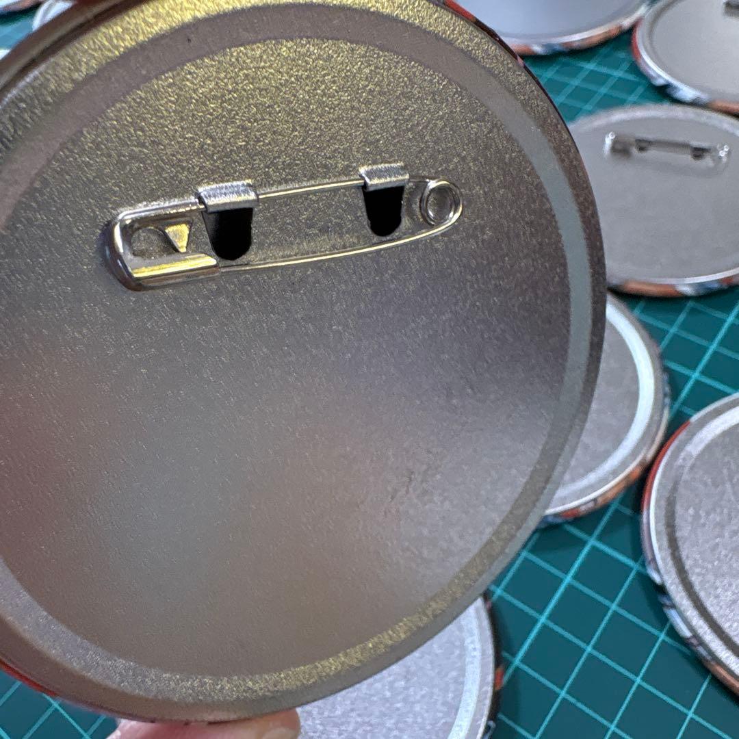 弱虫ペダル 秋田書店 SPARE BIKE 原作柄 新開隼人 缶バッジ 30点