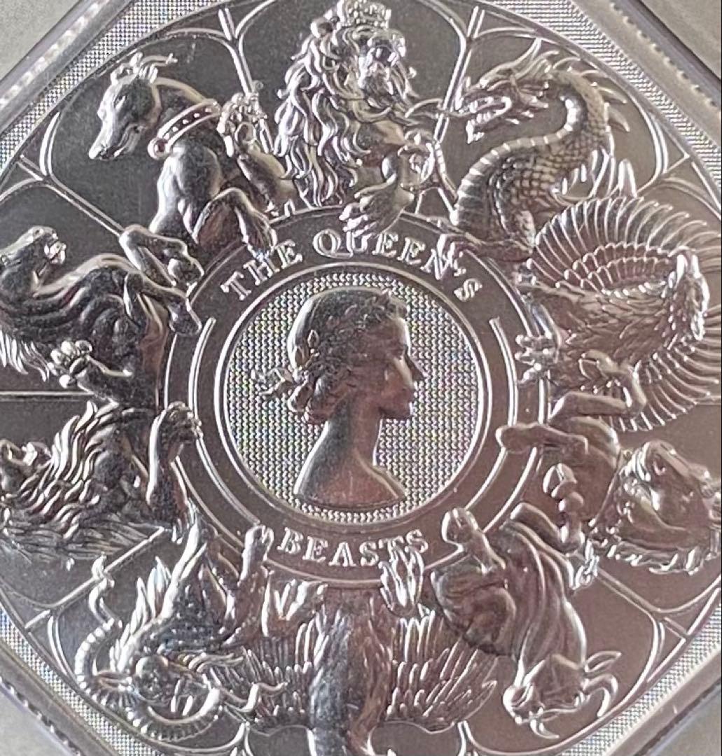 ☆大人気品薄☆クイーンズビースト コンプリーター 1オンス シルバーバー