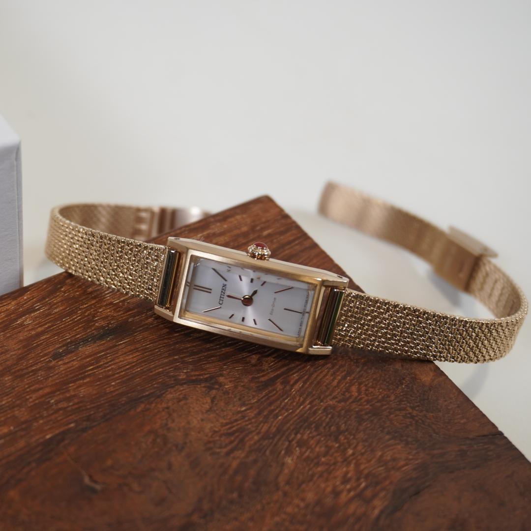 ◆CITIZEN◆　Kii　シチズン　腕時計　　エコドライブ　レディース