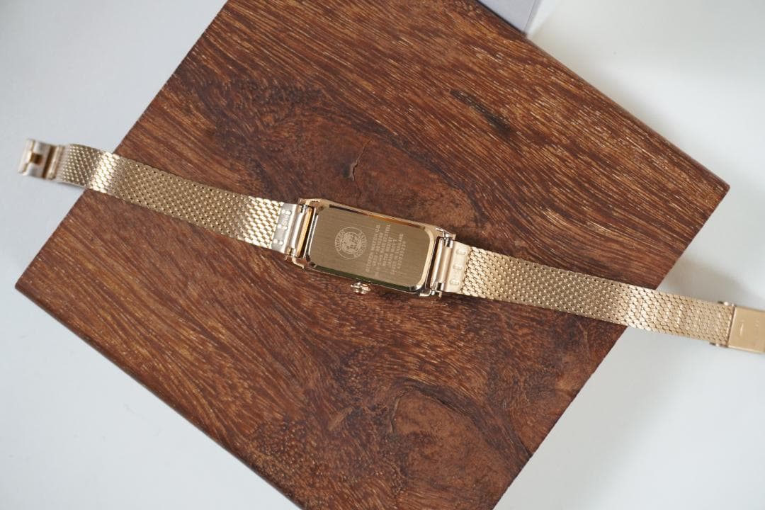 ◆CITIZEN◆　Kii　シチズン　腕時計　　エコドライブ　レディース