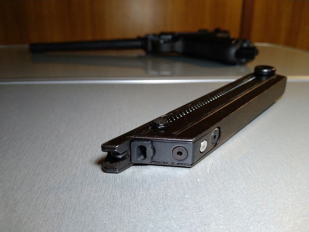 作動快調な美品！タナカ　ルガーＰ０８　８インチアーティラリー　ＨＷ樹脂！ガスブロ