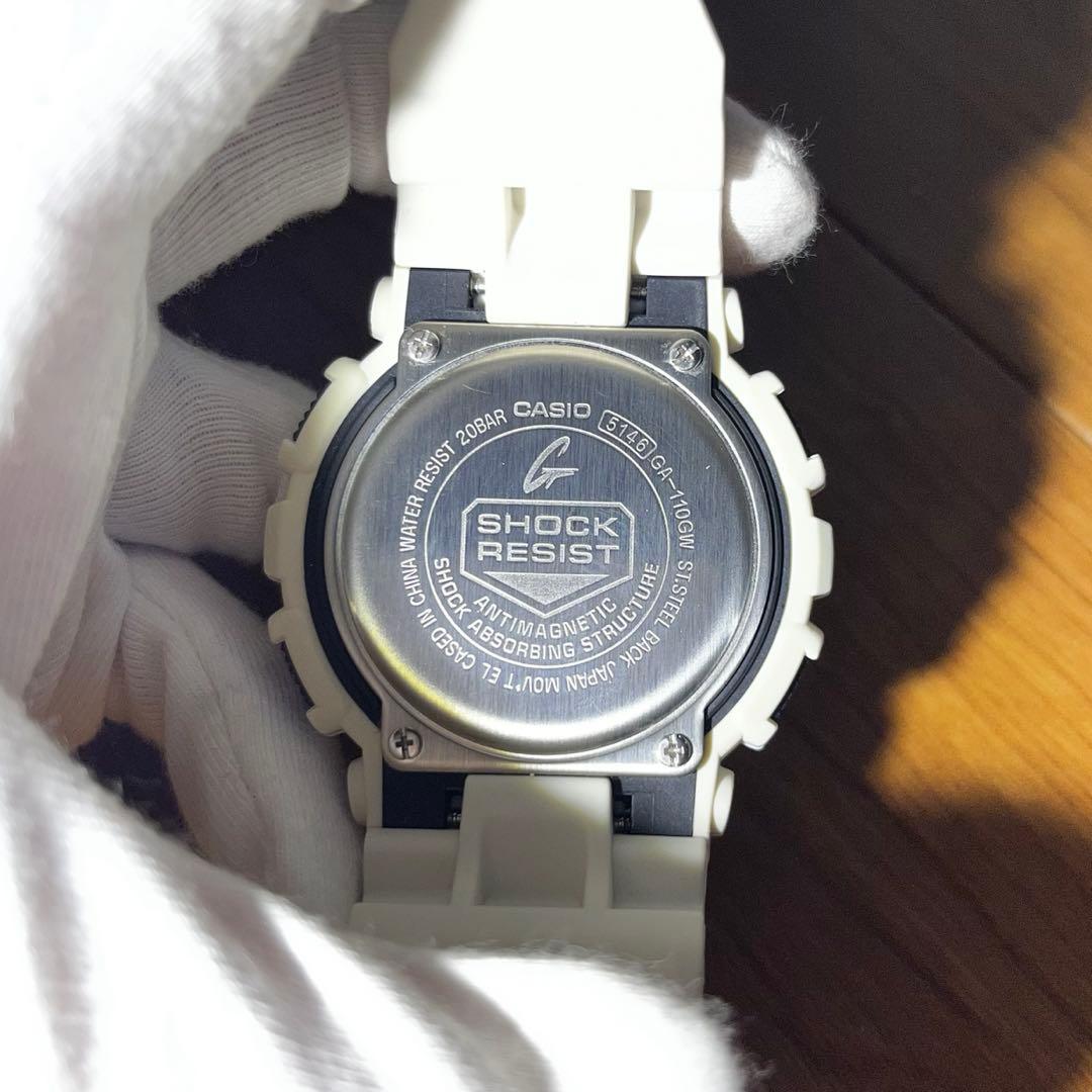 鈴*木様 新品未使用 G-SHOCK GA-110GW ホワイト シルバー デジ