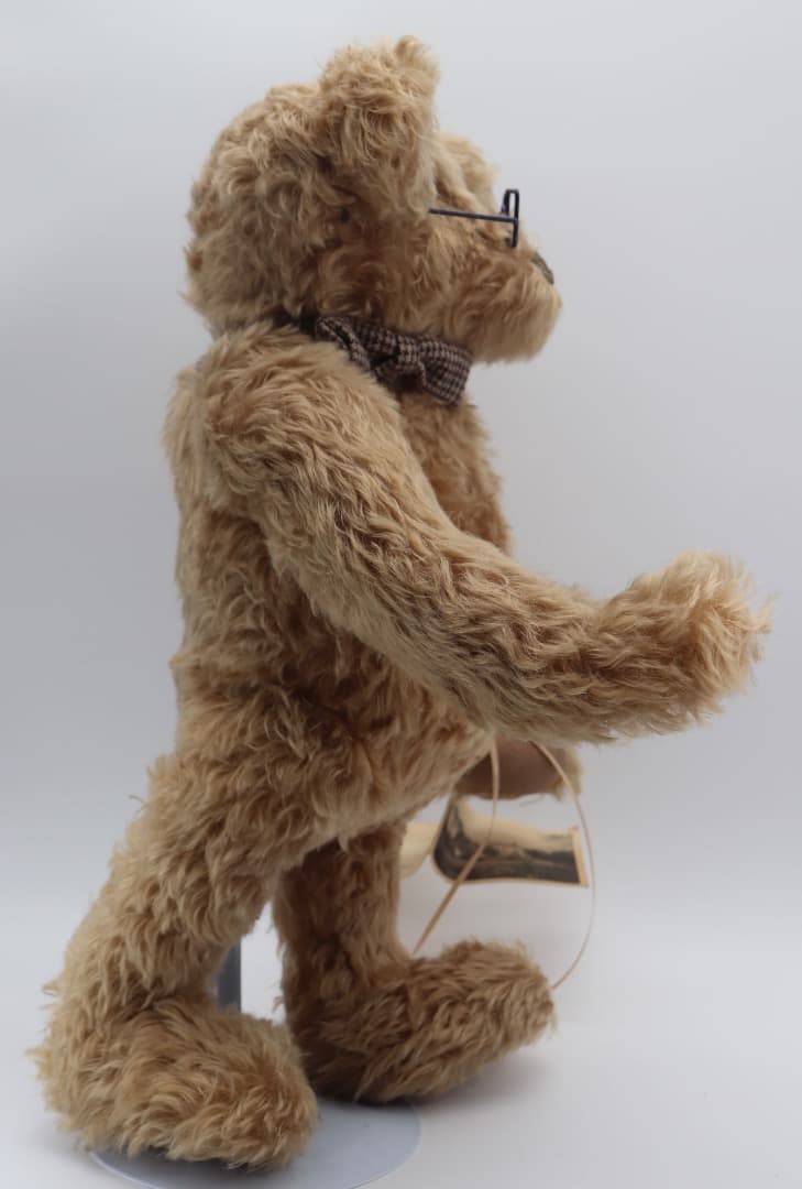 卒業帽をかぶった大きなテディベア 47cm アーティスト・ベア