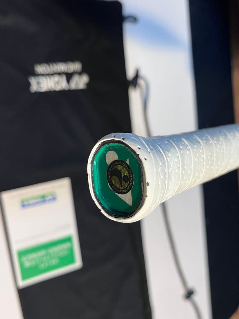 YONEX ASTROX 99 pro 4UG5 バドミントンラケット