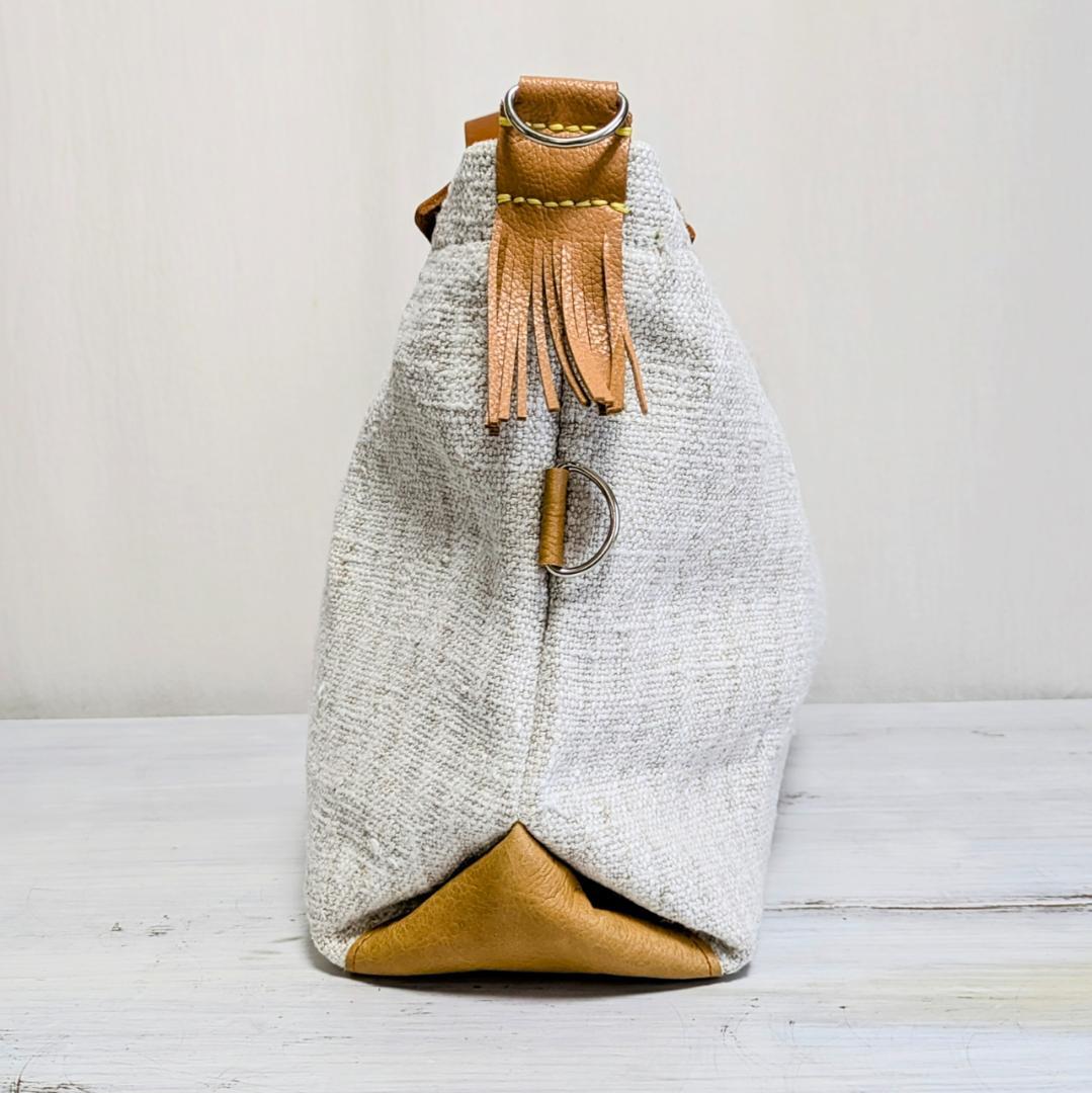 ハンドメイドantiquelinenspunグレインサック×牛革３WAY
