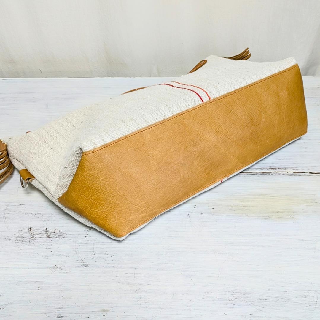 ハンドメイドantiquelinenspunグレインサック×牛革３WAY