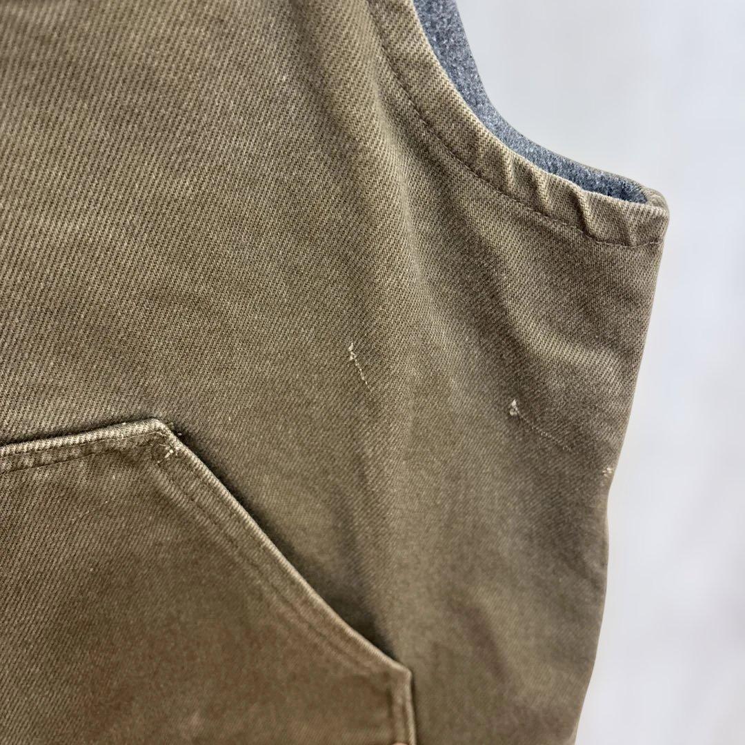 Carhartt ベスト　ダック　カーキ