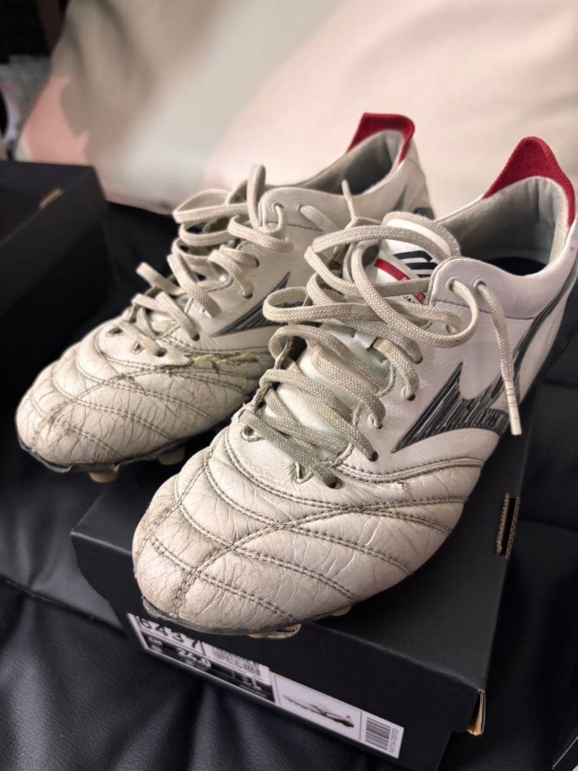 モレリアNEO4 ホワイトBK 24.0