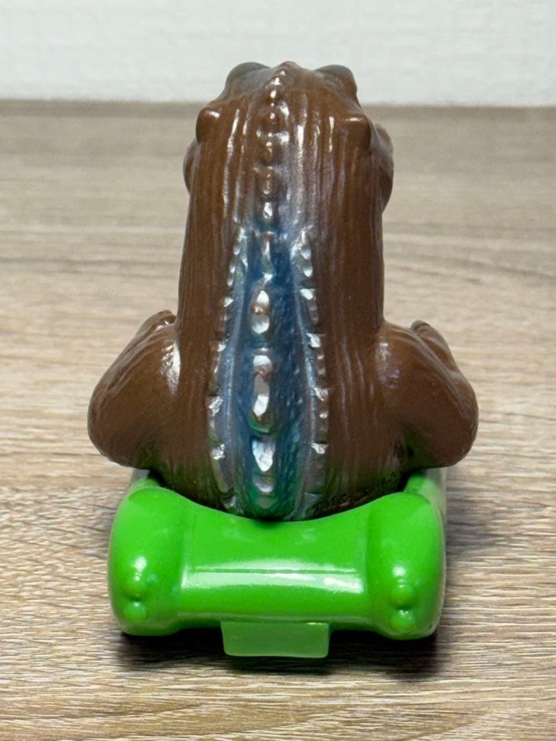 トイグラフ　怪獣レーサー　ゴジラ