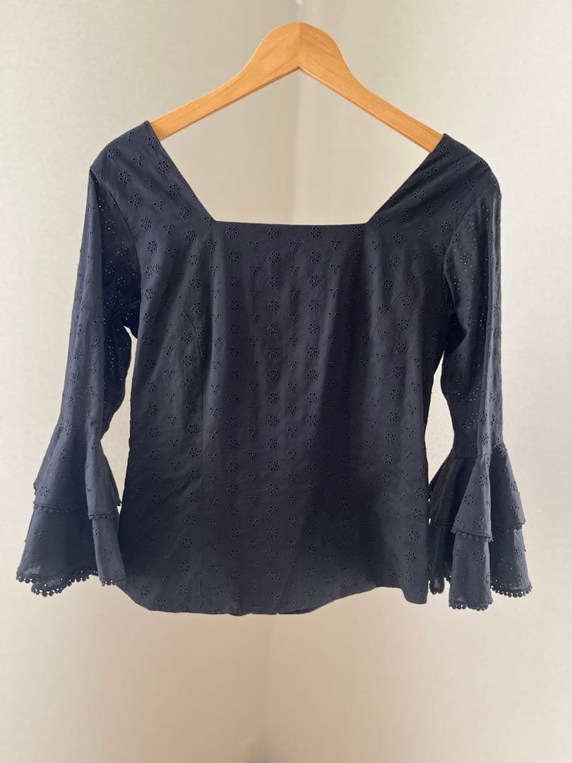 【フラメンコ衣装】フレアスリーブ ブラック トップス　黒　コットン系　サイズL