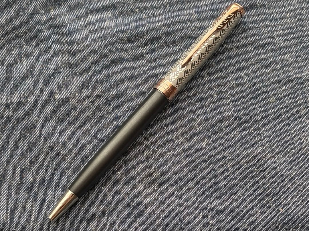 極美品　PARKER ソネット　プレミアム メタル&グレイPGT ボールペン