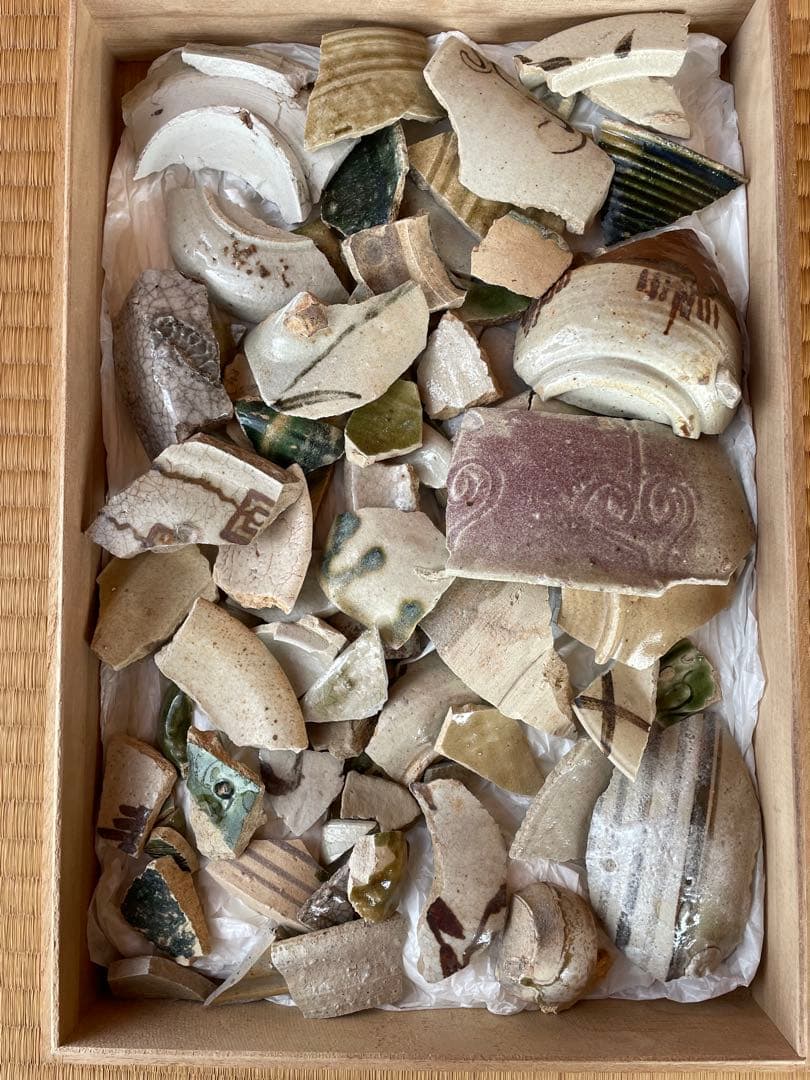 美濃焼の陶片コレクション 三箱