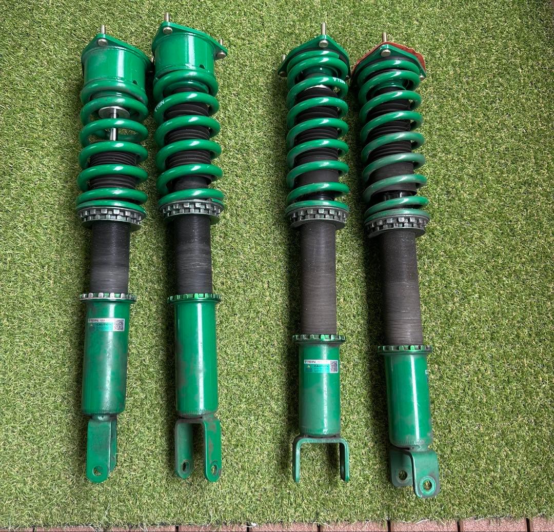 V37スカイライン TEIN 車高調