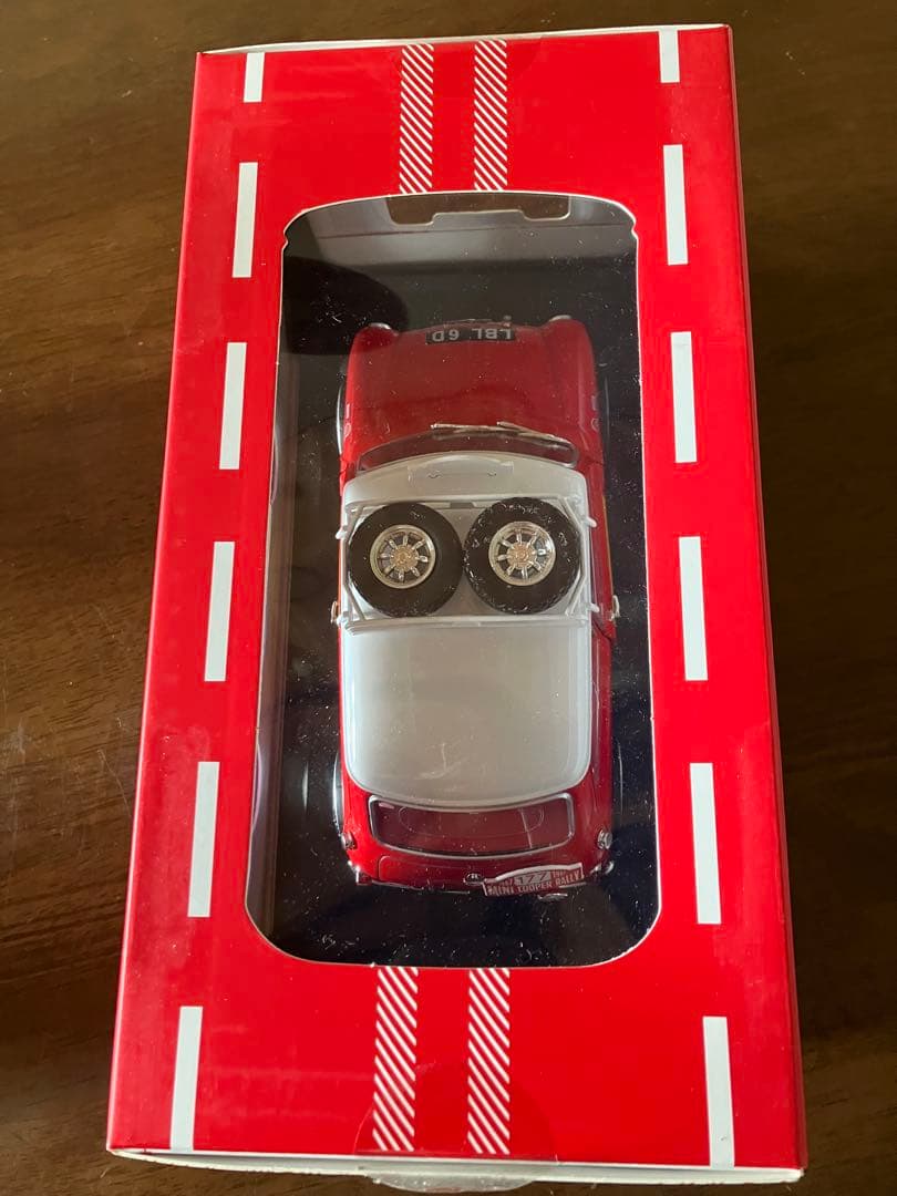 ミニクーパー モンテカルロ ラリー1967 177号車 1/18 赤 新品未使用