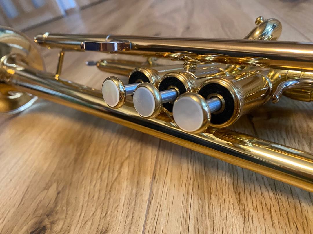 ヤマハ カスタム トランペット バージェロン YTR8335LA 一世代 美品