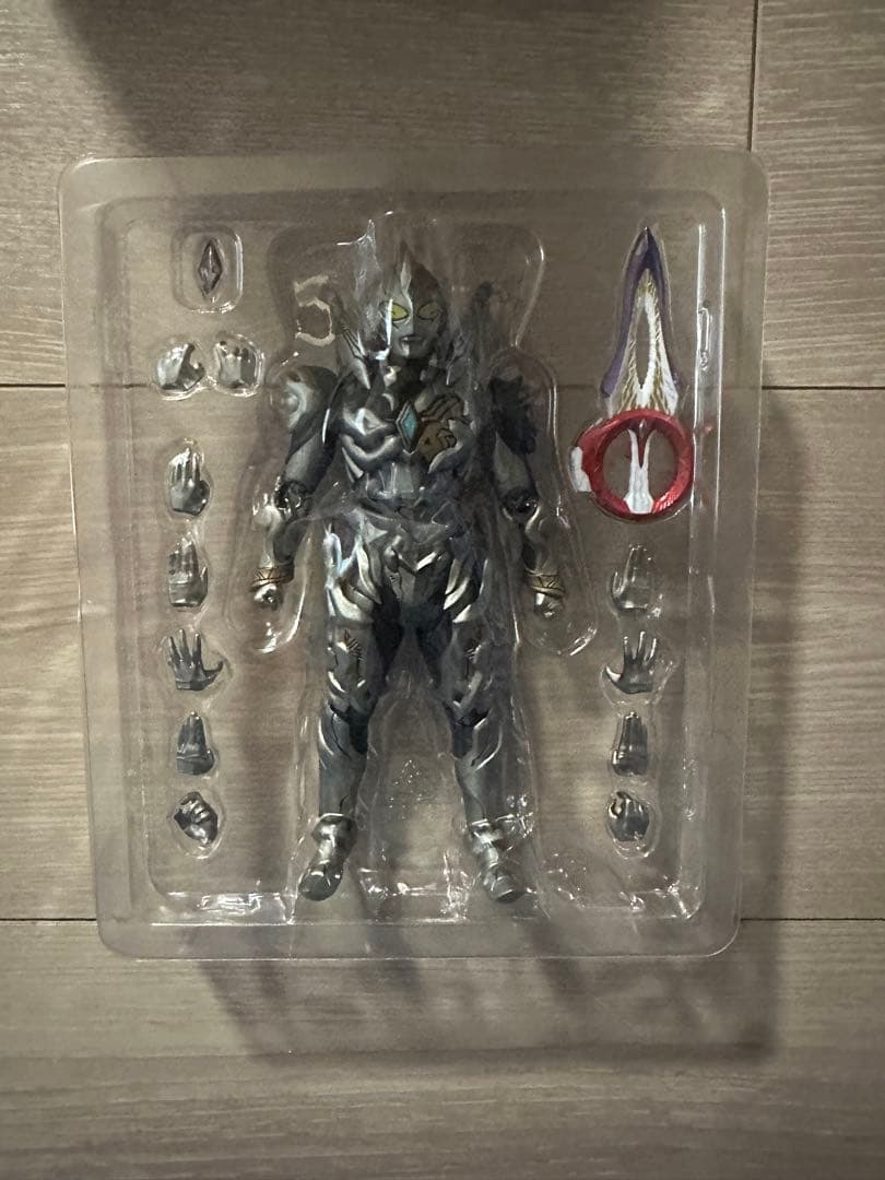 S.H.Figuarts ウルトラマントリガー　まとめ売り