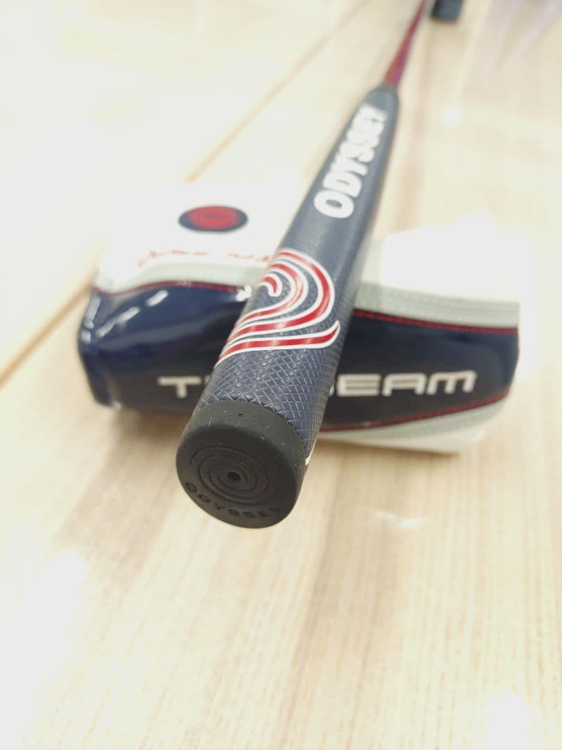 ODYSSEY TRI-BEAM DW パター 34インチ ヘッドカバー付